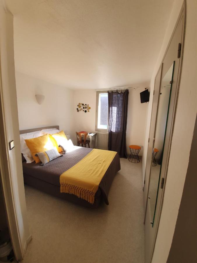 Hotel L'Envie Des Mets Lus-la-Croix-Haute Esterno foto