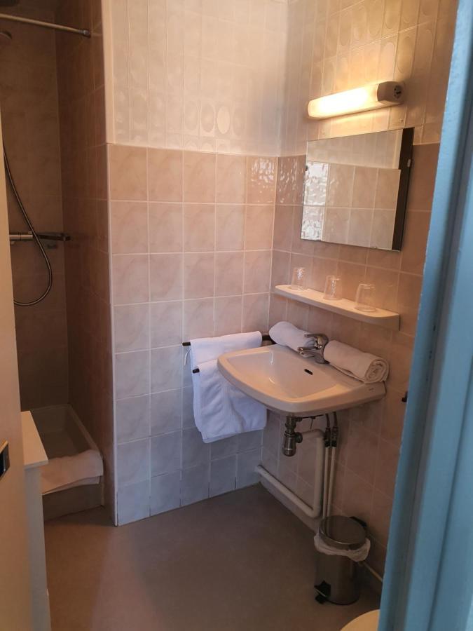 Hotel L'Envie Des Mets Lus-la-Croix-Haute Esterno foto